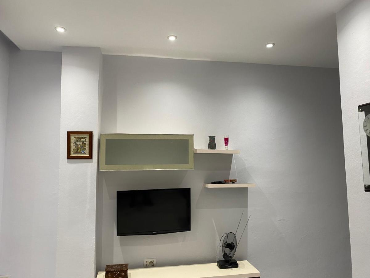 טיראנה E&B Cosy Apartment מראה חיצוני תמונה