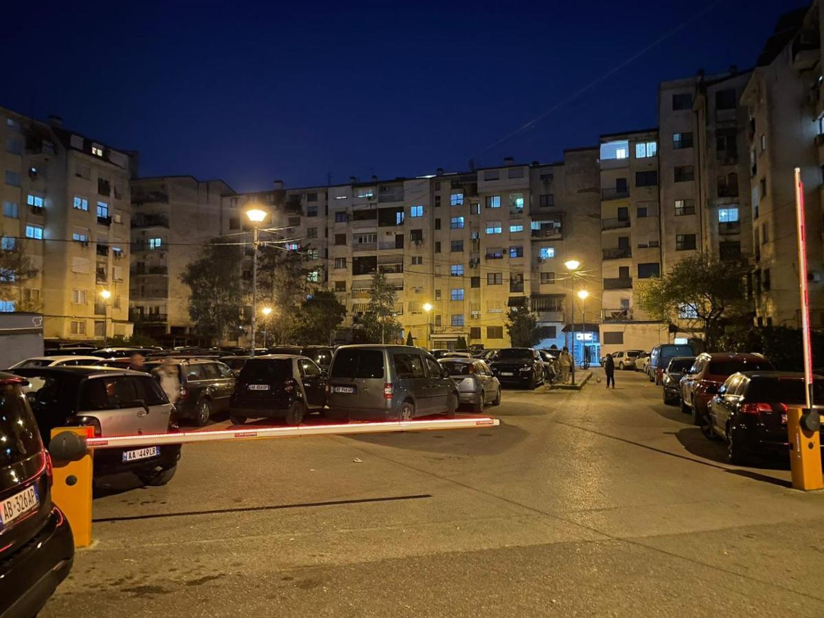 טיראנה E&B Cosy Apartment מראה חיצוני תמונה