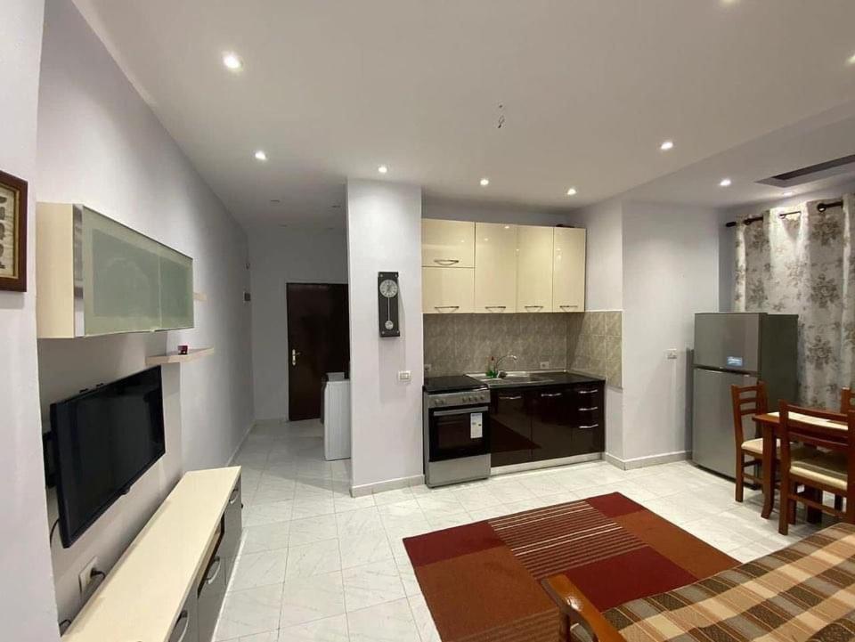 טיראנה E&B Cosy Apartment מראה חיצוני תמונה