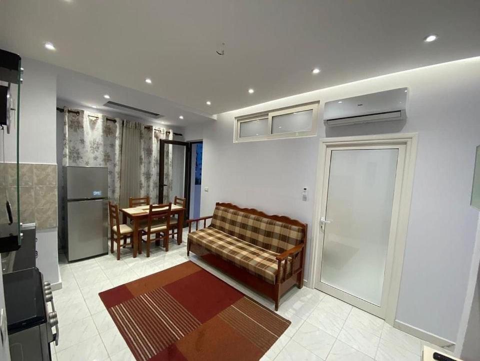 טיראנה E&B Cosy Apartment מראה חיצוני תמונה